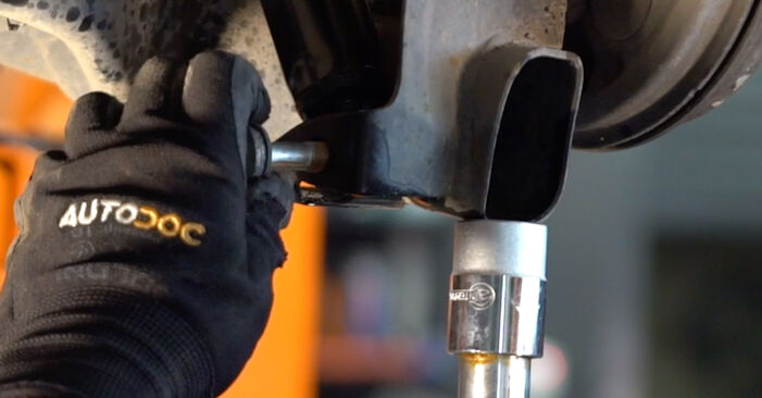 Priporočila korakov za DIY zamenjavo Fiat Punto 188 2012 1.9 JTD Blazilnik
