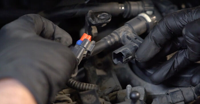 Cómo reemplazar Filtro de Combustible en un FORD Fiesta Mk6 Hatchback (JA8, JR8) 2013: descargue manuales en PDF e instrucciones en video