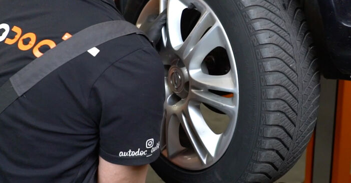 Opel Corsa D 1.4 (L08, L68) 2012 Bremsbeläge wechseln: wie schwer ist es, selbst zu reparieren - Downloaden Sie sich illustrierte Anleitungen