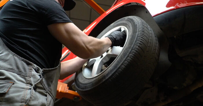 Wie man Bremsbeläge beim SEAT Ibiza III Schrägheck (6L) 2007 austauscht – Downloaden Sie sich PDF-Anleitungen und Video-Tutorials