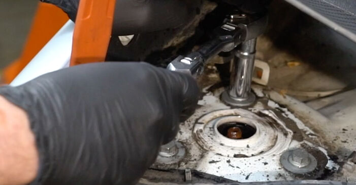 Changing of Springs on Renault Clio 3 2013 won't be an issue if you follow this illustrated step-by-step guide