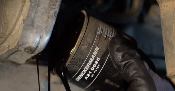ALFA ROMEO 147 3.2 GTA (937.AXL1) Oil Filter replacement: online guides and video tutorials