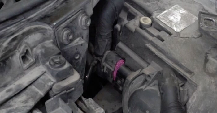 Replacing Water Pump + Timing Belt Kit on Audi A4 B7 2004 2.0 TDI 16V by yourself