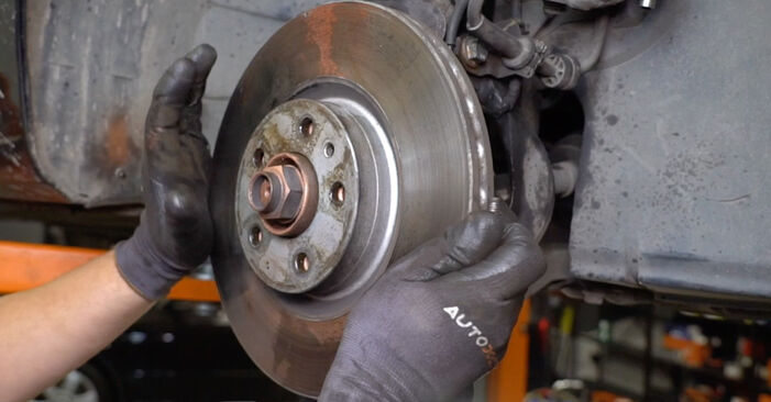 Faites-le vous-même : tutoriel en ligne pour le changement de ALFA ROMEO 147 Roulement de roue