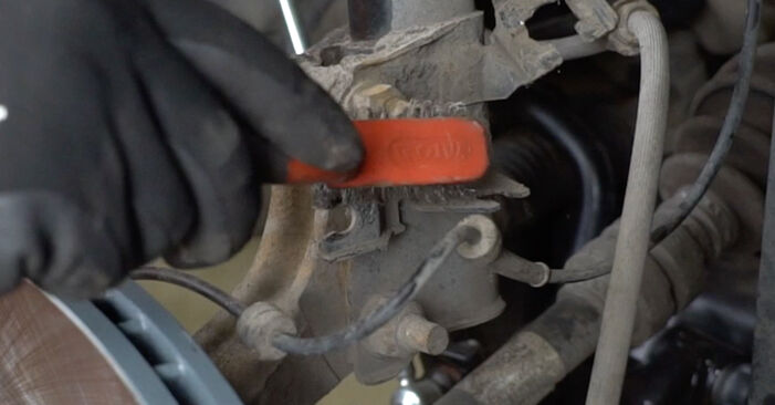 Nissan Qashqai j10 2.0 Allrad 2012 Federn wechseln: wie schwer ist es, selbst zu reparieren - Downloaden Sie sich illustrierte Anleitungen