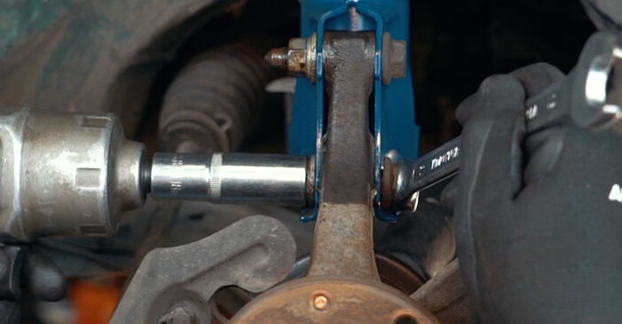 Wie man VW Polo Schrägheck (6N1) 1.4 1995 Radlager wechselt - Schritt-für-Schritt-Leitfäden und Video-Tutorials