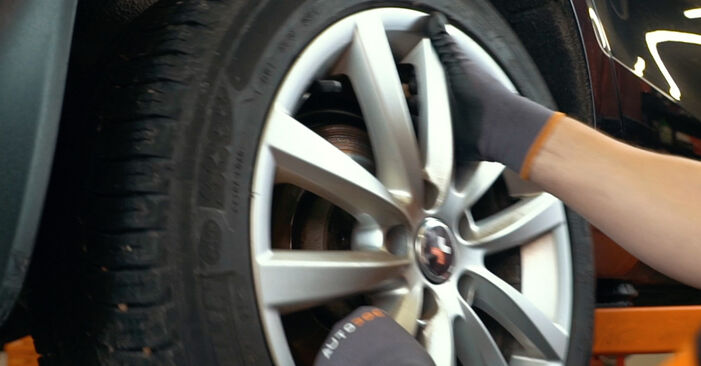 VW PASSAT 2012 Bremžu diski pakāpeniska nomaiņas rokasgrāmata