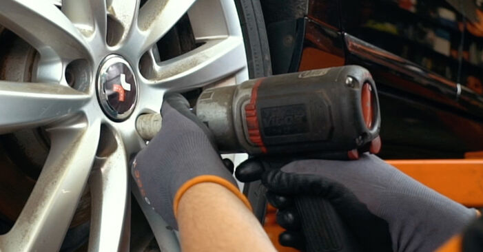 Hvordan skifte VW PASSAT 2012 Hjullager trinn–for–trinn veiledning