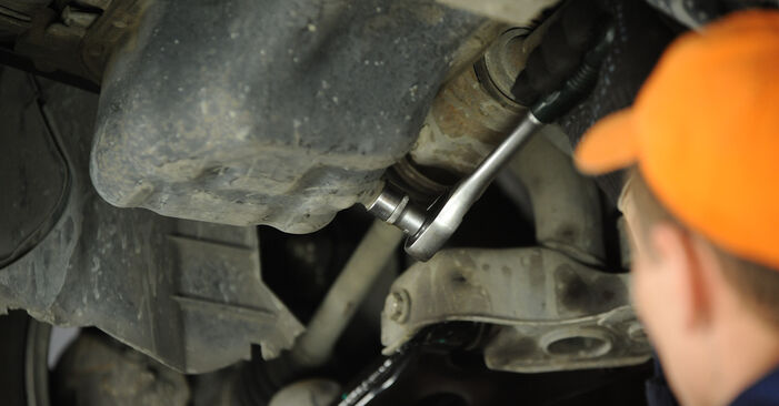 Mazda 3 Limousine 1.6 DI Turbo (BK12Y) 2005 Ölfilter wechseln: Gratis Reparaturanleitungen