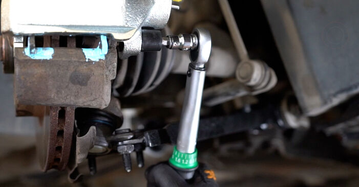 Slik skifte VW POLO 1.6 2013 Bremsecaliper – enkle instruksjoner på nettet som er lette å følge