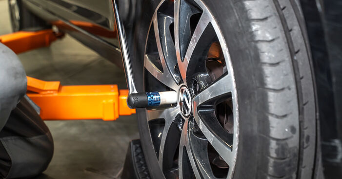 Wie lange benötigt das Auswechseln der Teile: Stoßdämpfer beim VW Beetle Cabrio 2019 - Detailliertes PDF-Tutorial