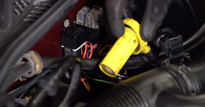 Wie schmierig ist es, selber zu reparieren: Bremssattel beim Audi A1 8x 1.0 TFSI 2016 wechseln – Downloaden Sie sich Bildanleitungen