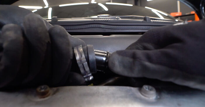 2011 Abarth 500С Cabrio wymiana Świeca zapłonowa: darmowe instrukcje warsztatowe