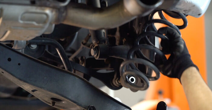 Hvordan skifte VW PASSAT 2012 Fjærbenslager trinn–for–trinn veiledning