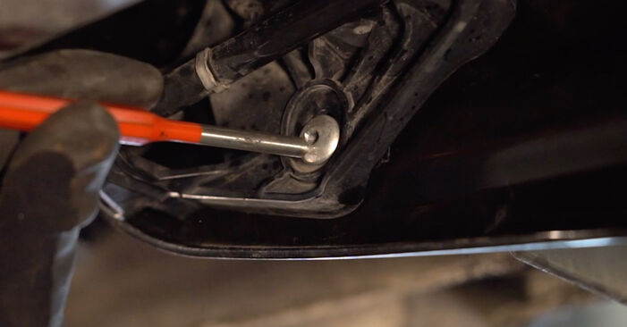 Cómo reemplazar Brazo De Suspensión en un VW Passat Alltrack (365) 2014: descargue manuales en PDF e instrucciones en video