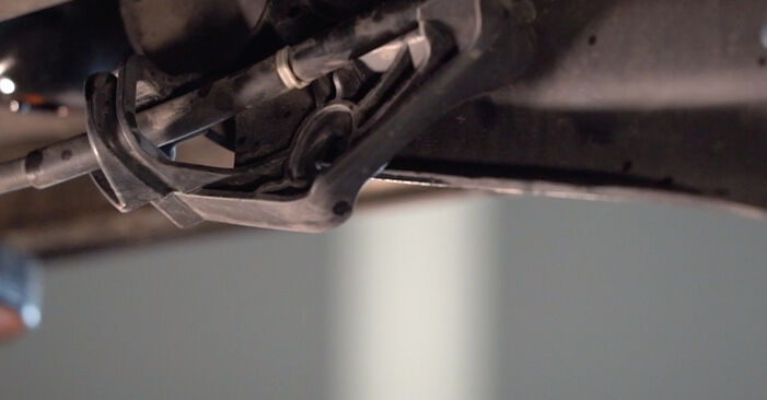 Wie lange benötigt das Auswechseln der Teile: Querlenker beim VW CC 358 2013 - Detailliertes PDF-Tutorial