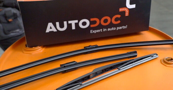How to change Wiper Blades on Peugeot 207 cc 2007 - free PDF and video manuals