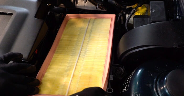 VW NEW BEETLE 1.9 TDI Air Filter replacement: online guides and video tutorials