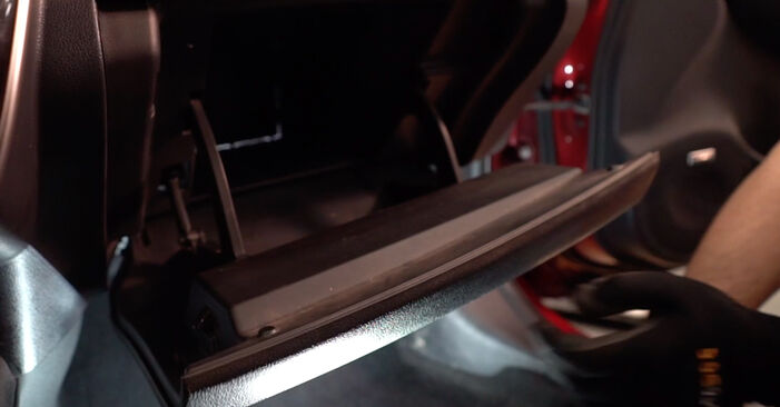 2009 Nissan Cube Z12 wymiana Filtr powietrza kabinowy: darmowe instrukcje warsztatowe