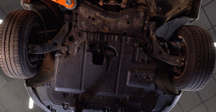 Hinweise des Automechanikers zum Wechseln von FORD S-MAX (WA6) 2.2 TDCi 2011 Ölfilter