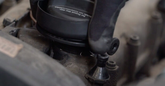 Svojpomocná výmena Zapaľovacia cievka na VW Beetle Cabrio (5C7, 5C8) 1.2 TSI 16V 2014