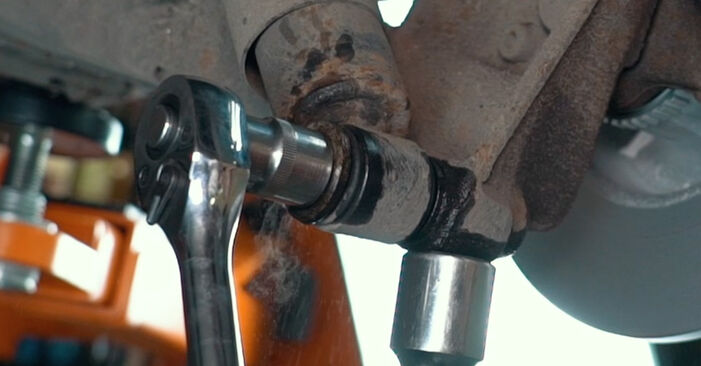 Wie kompliziert ist es, selbst zu reparieren: Stoßdämpfer am Renault Megane Scenic 1.9 D 1996 ersetzen – Laden Sie sich illustrierte Wegleitungen herunter