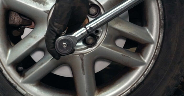 How to change Brake Discs on Renault Megane 1 Grandtour 1999 - free PDF and video manuals