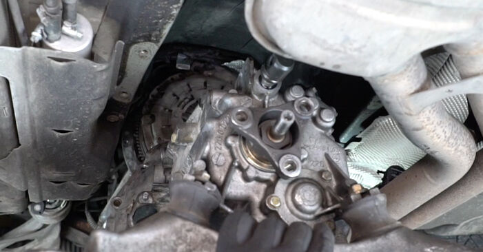 Wie schmierig ist es, selber zu reparieren: Kupplungssatz beim BMW Z4 e85 2.5 si 2009 wechseln – Downloaden Sie sich Bildanleitungen