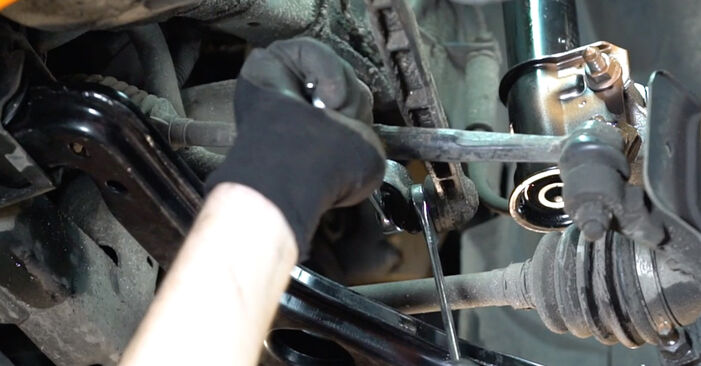 How hard is it to do yourself: Anti Roll Bar Links replacement on OPEL ASTRA G CLASSIC Saloon (T98) 1.4 16V (F69) 2004 - download illustrated guide