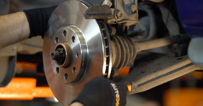 Opel Astra G t98 1.6 16V (F67) 2003 Bremsscheiben wechseln: Gratis Reparaturanleitungen