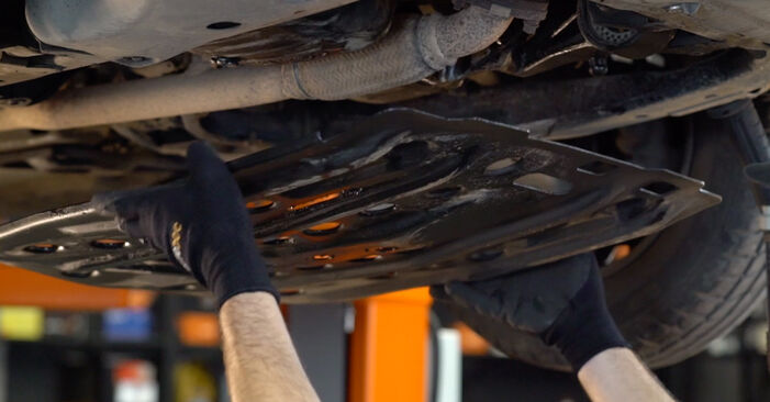 Wie lange benötigt das Auswechseln der Teile: Ölfilter beim Opel Corsa D Van 2014 - Detailliertes PDF-Tutorial