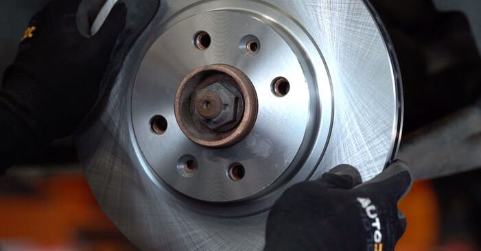 Thalia I (LB_) 1.4 2009 Brake Discs DIY replacement workshop manual