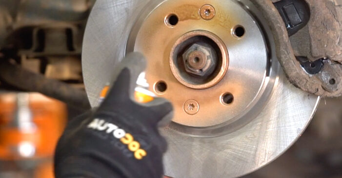 How to change Brake Discs on Renault Clio Van s57 1991 - free PDF and video manuals