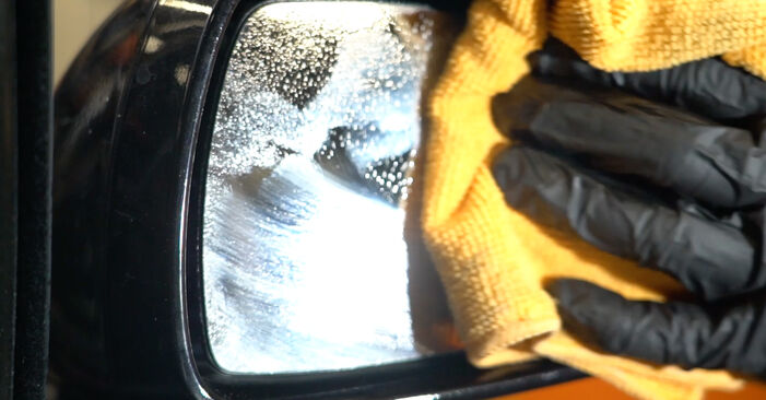 Zamenjajte Steklo Ogledala na Opel Corsa D Van 2007 1.3 CDTI (L08) sami
