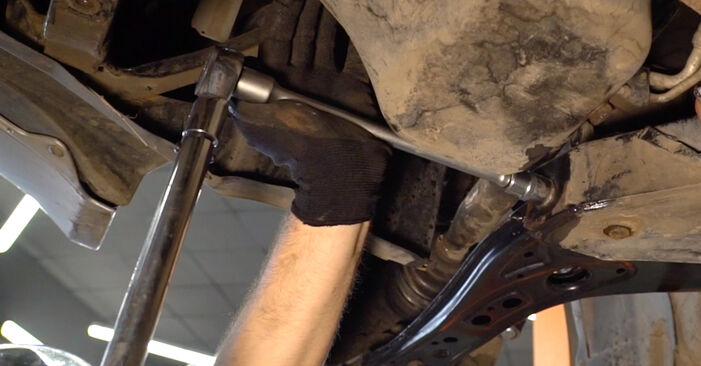 SKODA FABIA 1.4 TDI Control Arm replacement: online guides and video tutorials