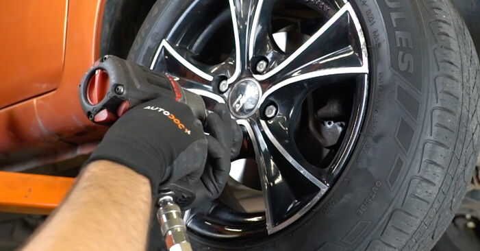 Hvordan man udskifter Bremseskiver på FIAT TEMPRA - gratis PDF og video manualer