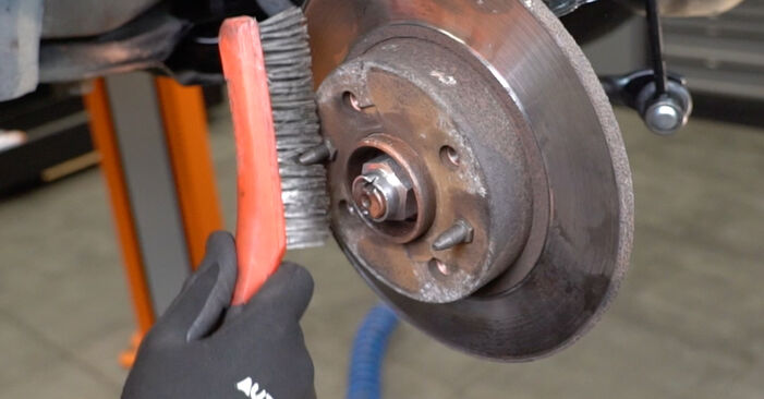 Step-by-step recommendations for DIY replacement Fiat Tempra 159 1994 1.6 i.e. Brake Discs