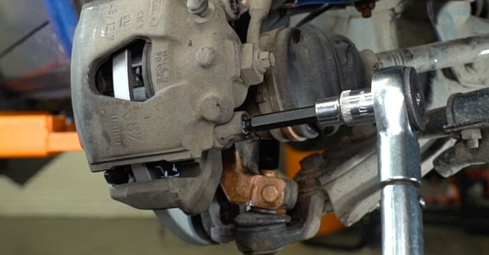 DIY replacement of Brake Pads on OPEL COMBO (71_) 1.2 2000 is not an issue anymore with our step-by-step tutorial