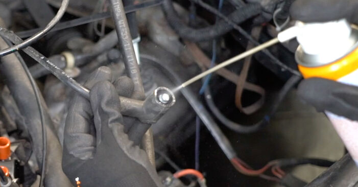 Changing of Distributor Rotor on VW Passat 32B 1988 won't be an issue if you follow this illustrated step-by-step guide