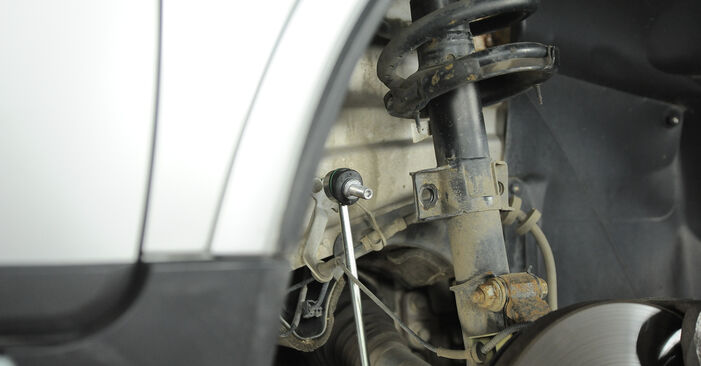 Wie kompliziert ist es, selbst zu reparieren: Domlager am Volvo V70 SW 2.5 TDI 2005 ersetzen – Laden Sie sich illustrierte Wegleitungen herunter