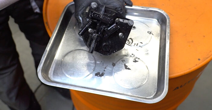 Wie lange braucht der Teilewechsel: Kraftstofffilter am Ford S-Max WA6 2014 - Einlässliche PDF-Wegleitung