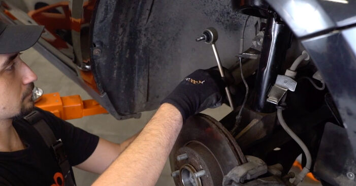 FORD C-MAX 1.8 TDCi Anti Roll Bar Links replacement: online guides and video tutorials