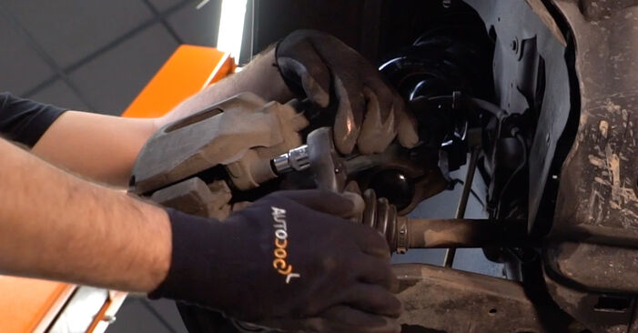 Hvordan skifte FORD C-MAX 2010 Bremseklosser trinn–for–trinn veiledning
