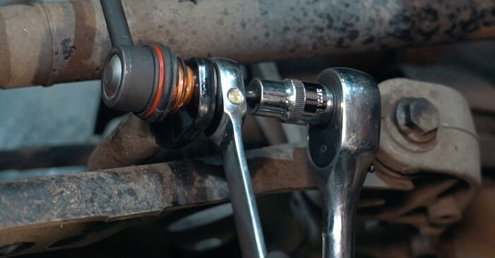 VW T-ROC 1.0 TSI Anti Roll Bar Links replacement: online guides and video tutorials