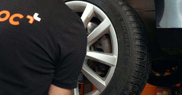 VW Passat NMS 3.6 FSI 2013 Koppelstange austauschen: Unentgeltliche Reparatur-Tutorials