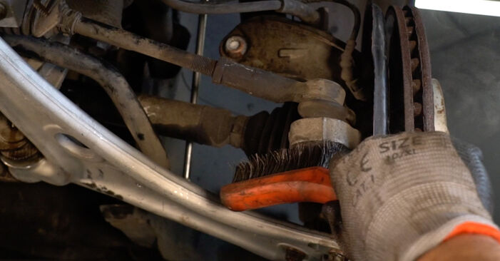 Wie kompliziert ist es, selbst zu reparieren: Spurstangenkopf am Peugeot 406 Coupe 2.2 HDI 2003 ersetzen – Laden Sie sich illustrierte Wegleitungen herunter
