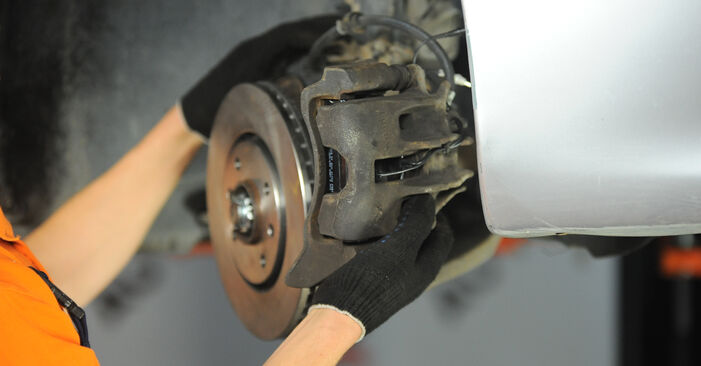 Need to know how to renew Wheel Bearing on PEUGEOT 205 1985? This free workshop manual will help you to do it yourself