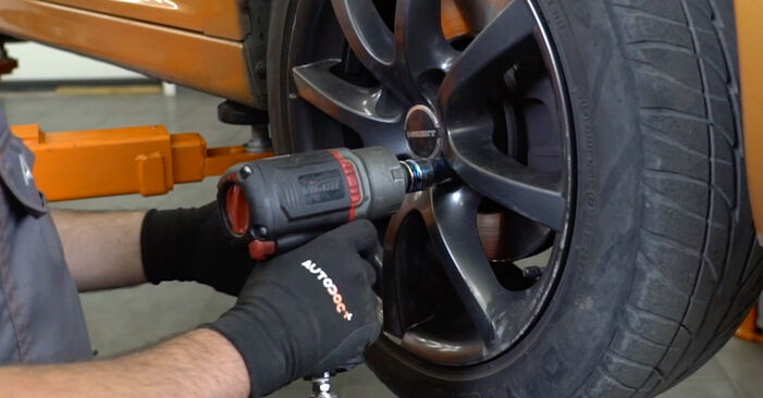 Peugeot 208 Van 1.6 HDi 92 2014 Anti Roll Bar Links replacement: free workshop manuals