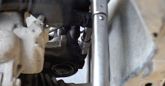 Hinweise des Automechanikers zum Wechseln von PEUGEOT 207 CC (WD_) 1.6 16V Turbo 2012 Stoßdämpfer