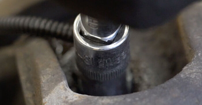 Peugeot 207 cc 1.6 16V Turbo 2013 Radlager wechseln: wie schwer ist es, selbst zu reparieren - Downloaden Sie sich illustrierte Anleitungen